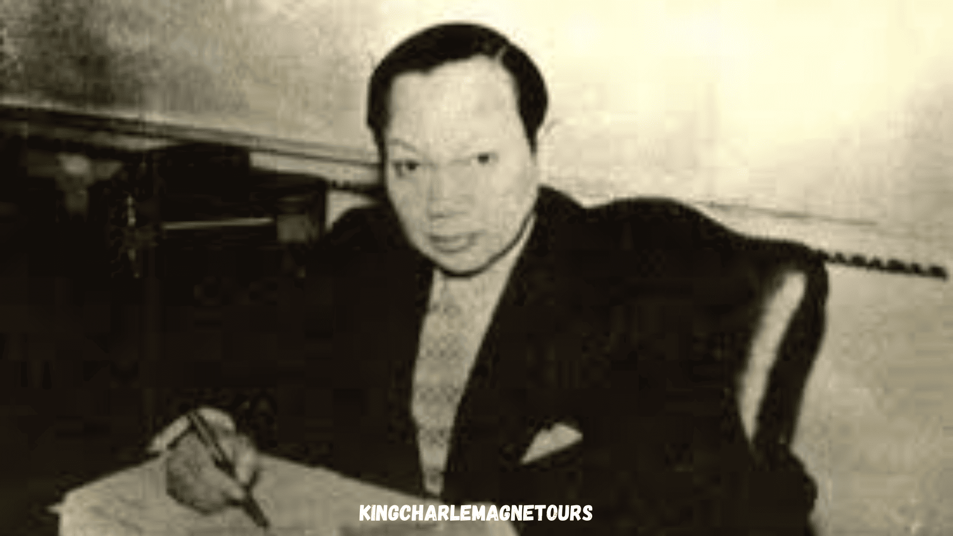 kingcharlemagnetours